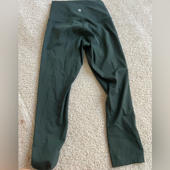 NWOT Lululemon wunder train forest green size 4 cropped - Picture 2 of 4